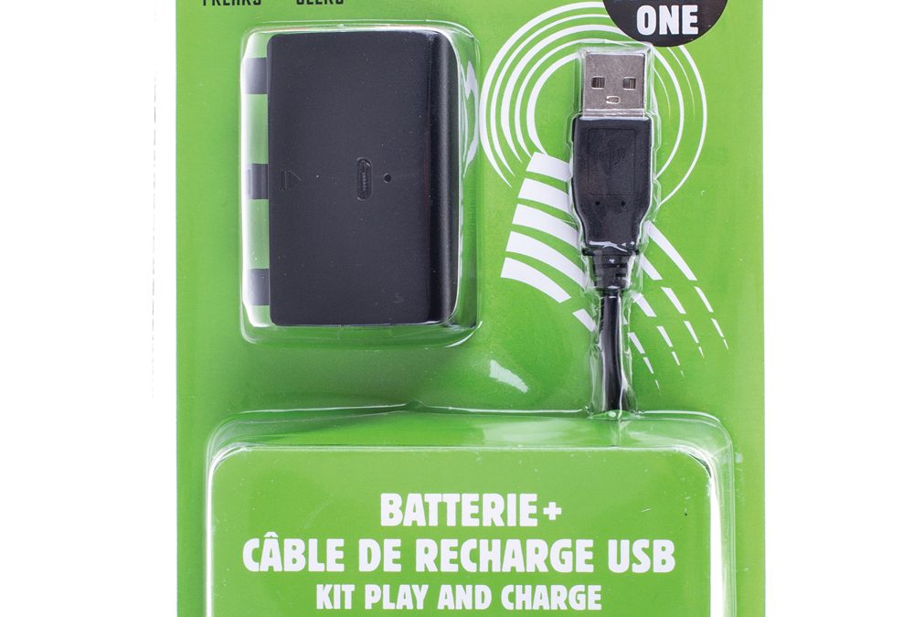 Batterie + Cable de recharge Pour XBOX ONE Play And Charge